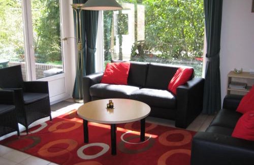 Lochem House | Holiday Home 6L-5 by Interhome