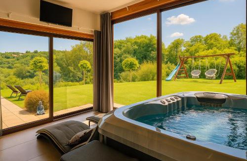 Grabrovnik House | Holiday Home AdaliA Private Wellness Nature View & Wine Region Medjimurje