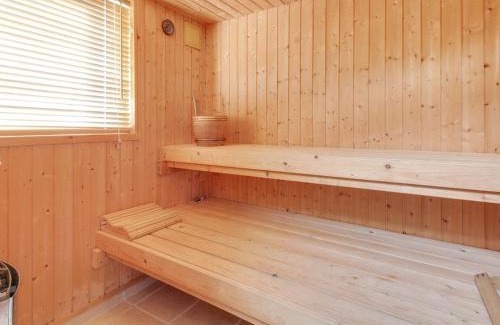 Grærup Strand House | Holiday Home Allydia - 400m from the sea by Interhome