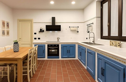 Stroncone House | Holiday Home 'Appartamento in Villa Umbriace' with Shared Pool, Wi-Fi and Air Conditioning