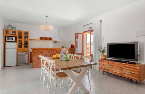 Formentera House | Holiday Home 'Ca N'Alicia Des Bosch' with Mountain Views, Private Terrace and Wi-Fi