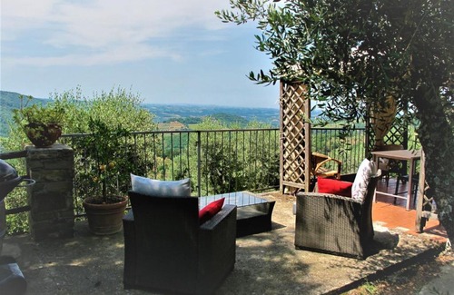 Greve in Chianti House | Holiday Home Chiesa by Interhome