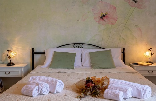 Cornino House | Holiday Home "Dolce Tramonto" Near Beach with Mountain View, Garden & Wi-Fi