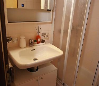 Quartino Apartment | Holiday Home Dragonfly