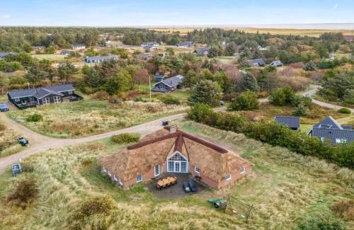 Klegod Strand House | Holiday Home Edlef - 800m from the sea by Interhome