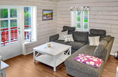 Kyrping House | Holiday home Etne Kyrping