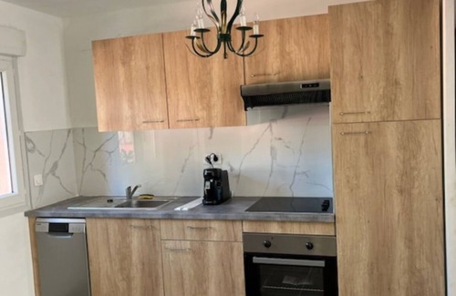 Ginasservis House | Holiday Home "Gîte - Les Salons du Bastier" with Private Garden & Wi-Fi