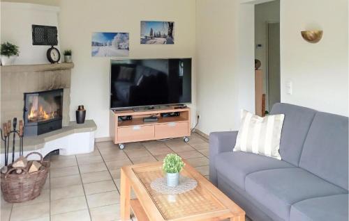 Gunderath House | Holiday Home Gunderath With Fireplace I