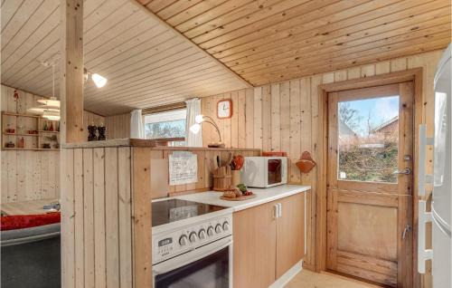 Odde House | Holiday Home Haslevgårde Bakker Hadsund Xii