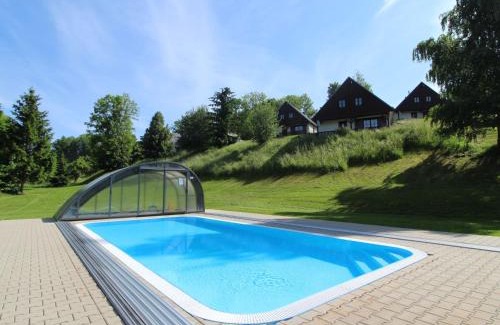 Cerny Dul House | Holiday Home Holiday Hill 37 by Interhome