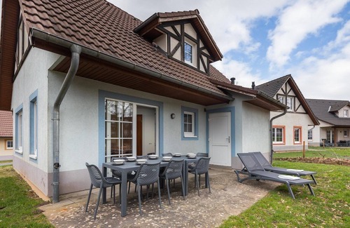 Ediger House | Holiday Home in Cochem with Garden