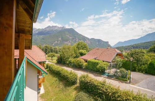 Giez Apartment | Holiday home in Haute-Savoie near Lake Annecy