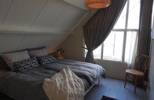 Municipality of Noordwijk House | Holiday Home in Noordwijkerhout near Lake