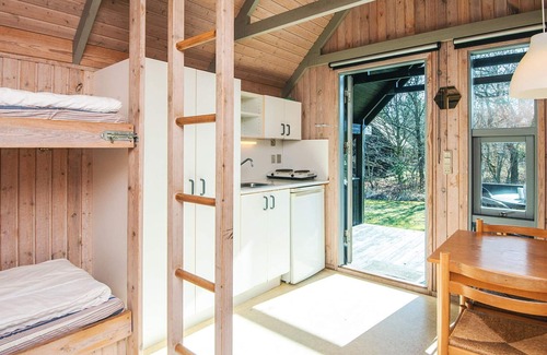 Rødhus House | Holiday Home in Pandrup With Shared Bathroom