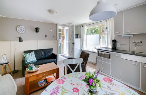 t Zand House | Holiday home in surroundings nearby the coast