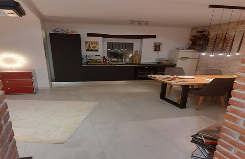 Vabriga House | Holiday Home in Vabriga with Pool near Beaches