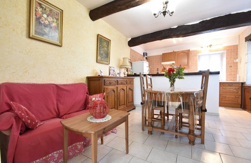 Vignol House | Holiday Home in Vignol with Heated Pool