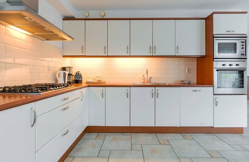 Zeewolde House | Holiday Home in Zeewolde near Forest