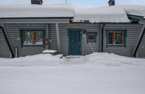 Tormanmaki House | Holiday Home Karhunpesä b by Interhome