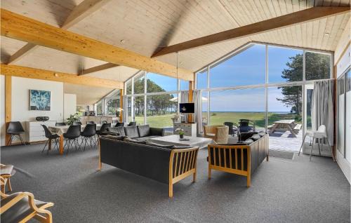 Elsegarde Strand House | Holiday Home Kristoffervejen Ebeltoft