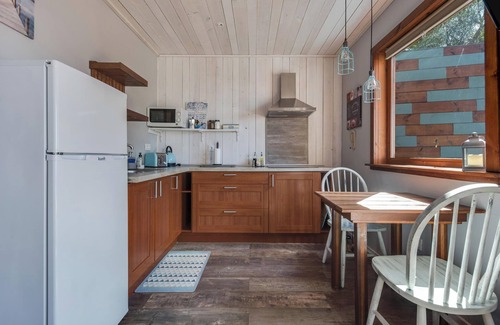 Tejina House | Holiday Home 'Las Hermanas II' with Sea and Mountain View, Shared Pool & Garden