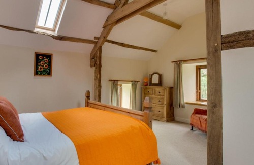 Llanwrtyd Wells House | Holiday Home Llety y Coed by Interhome