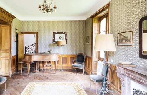 Ustaritz House | Holiday Home "Maison Etxeparea" with Wi-Fi