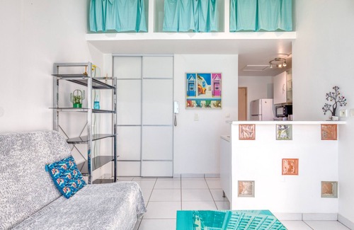 Lattes House | Holiday Home 'Maisonnette 37 m²' with Private Terrace and Wi-Fi