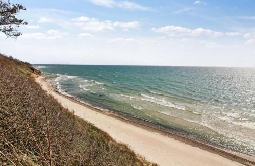 Arnager House | Holiday Home Nikolce - 250m from the sea by Interhome