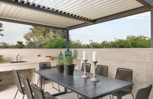 Krizine House | Holiday Home Oliva 2 by Interhome