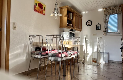 Niegripp House | Holiday home on Lake Niegripper with pool