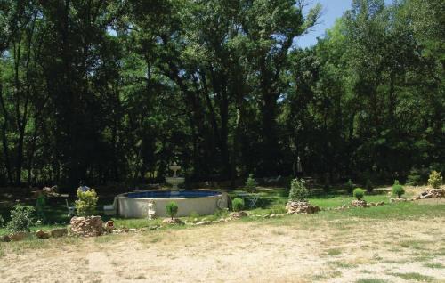 Salernes House | Holiday Home Route Dentrecasteau N-744