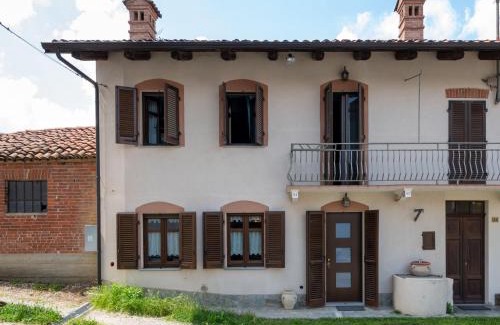 Montaldo Roero House | Holiday Home San Rocco by Interhome
