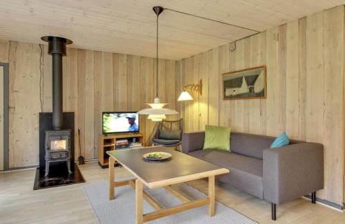 Mosevra House | Holiday Home Susett - 300m to the fjord by Interhome