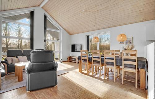Arrild Ferieby House | Holiday Home Sydmarken Toftlund
