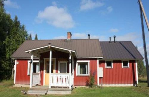 Taivalkoski House | Holiday Home Välitalo by Interhome