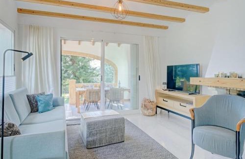 Ermita House | Holiday Home Villa del Tauro by Interhome