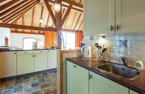 Pingjum House | Holiday home with garden in Pingjum
