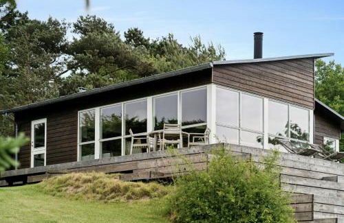 Knebel House | Holiday Home With Sea View On Helgenæs