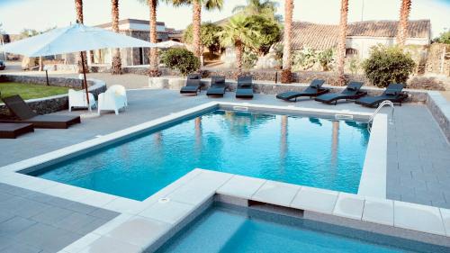 Archi Apartment | Holiday Homes Borgo Papardo