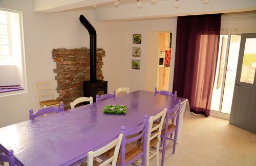 Camaret-sur-Aigues House | Holiday house in Provence air-conditioned