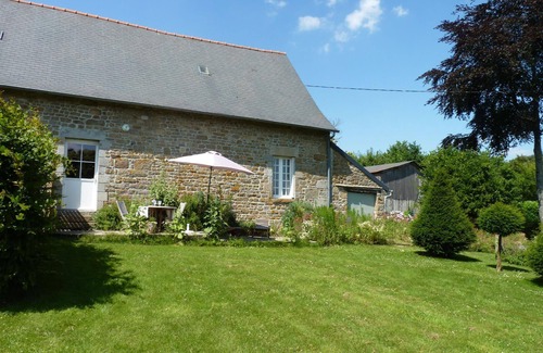 Saint-Etienne-en-Cogles House | Holiday house St Brice en Coglès for 1 - 2 persons with 1 bedroom - Holiday house