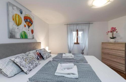 Crni Kal House | Holiday house Črni Kal - Pri Roktovih