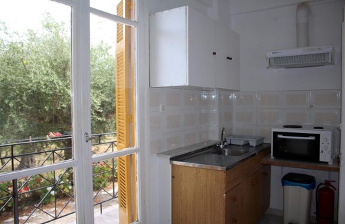 Kompi Apartment | Holiday house amid olive groves, sea view, wifi | Messenia, Peloponnese