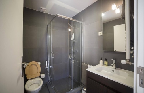 Casteloes House | Holiday house Bustelo for 1 - 6 persons with 3 bedrooms - Holiday home
