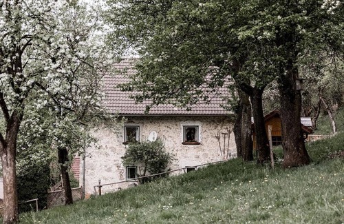 Sankt Pankraz House | Holiday house HIRSCHNEST - cottage, toilet and bath. separated, 2 bedrooms