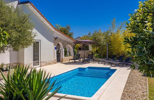 Skrbcici House | Holiday house KAI with private pool