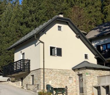 Zrece House | Holiday house Nune