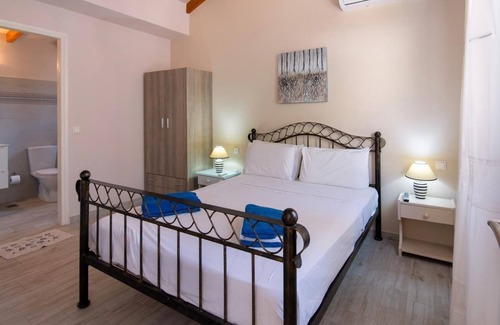 Rantatika House | Holiday house Paxos (Ort) for 1 - 8 persons with 4 bedrooms - Holiday home