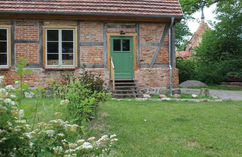 Dummerstorf House | Holiday in a historical building - holiday apartment Pastor Hauswedel